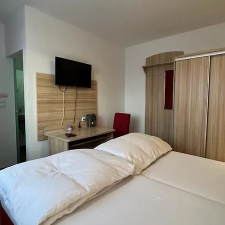 Otel Hotel Gifhorn Inn 3*