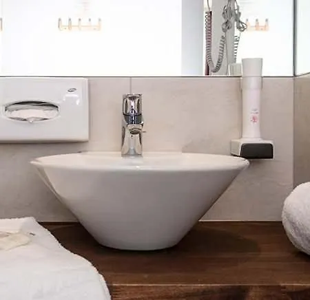 Otel Hotel Gifhorn Inn 3*